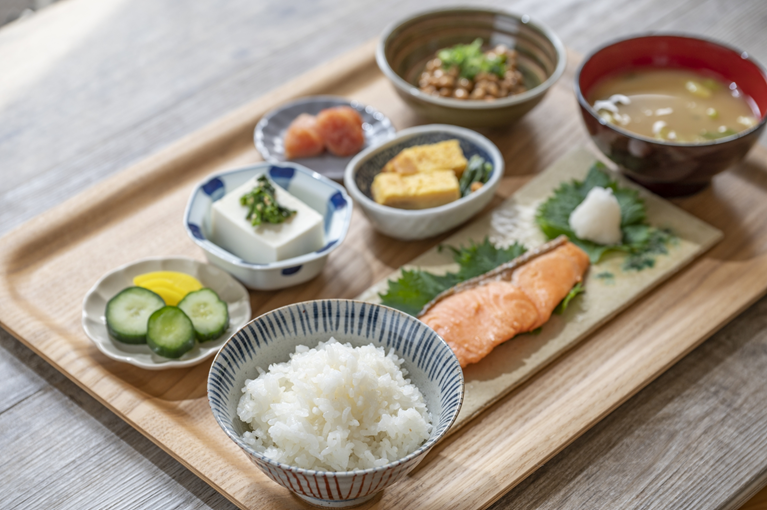 薬だけに頼らない！過敏性腸症候群の食事・生活